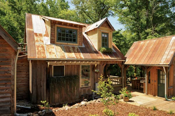 At just 1,100 square feet, the Bakers’ weekend cabin became their main residence after the family spent years building it together.